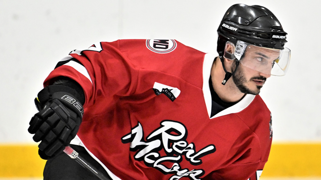 Brad Bonello skating around in pregame