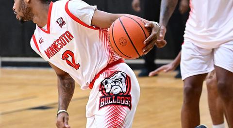 Bulldogs Fall To Kings, 106-96