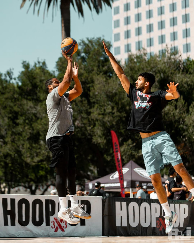 Chokeri - Moons Hoops