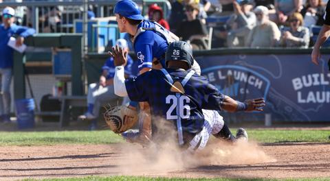 Majors drop second straight