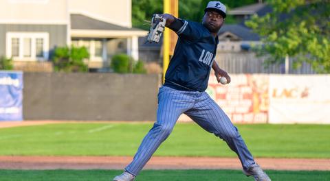 Majors fall to Maple Leafs