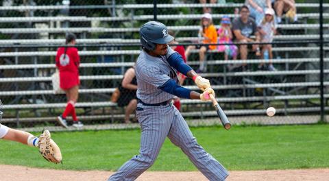 Majors flex their muscles in Toronto