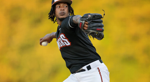 Majors Sign Veteran Right-Hander Luis Perez for 2026 CBL Season