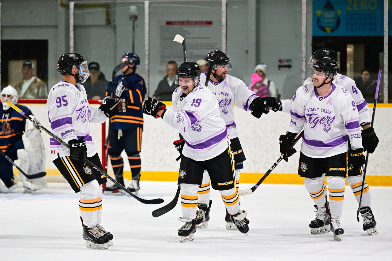 Stoney Creek Tigers Hockey Fights Cancer