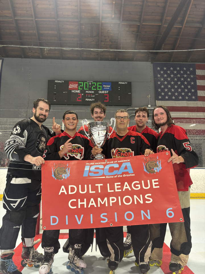 Spring Adult D6 Champions- Venom