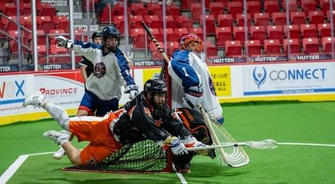 Oakville Erupts For Six Third-Period Goals To Complete Comeback Victory