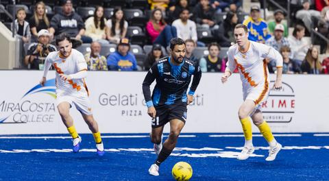 SOCKERS OVERPOWER UTICA CITY ON THE ROAD