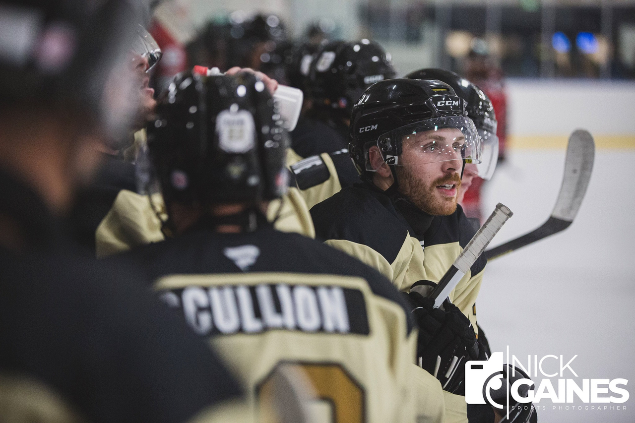 Penguins forward Jordan Wentzell