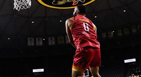 Roar Sign League MVP, 3x Champ