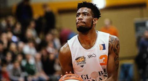 Roar Sign 6'10" Star Forward