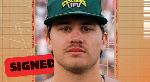 Signing of utility player Thomas Richards