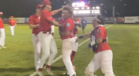 Baycats Walk Off Royals in Thrilling 6-5 Victory