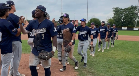 Baycats Hang On for 14-9 Win Over Panthers