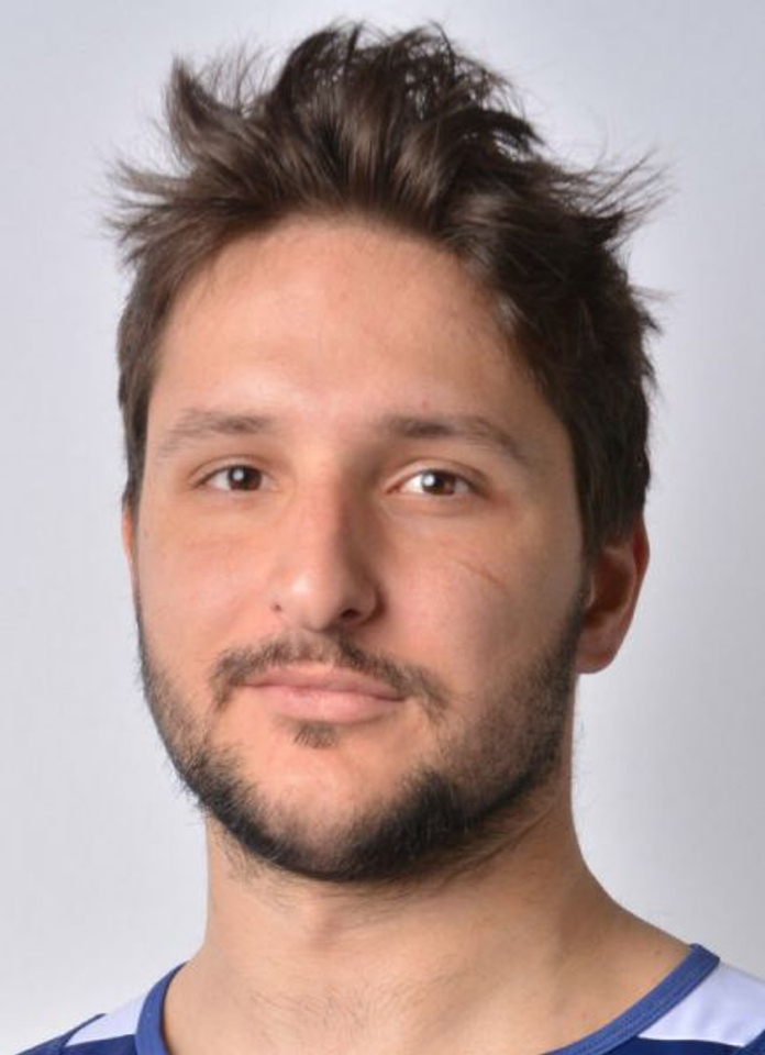 Noah Robinson headshot