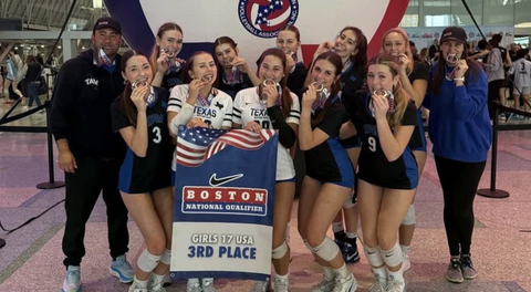 Congrats to TAV 17 Blue on 3rd Place at the NIKE Boston Qualifier in 17 USA & #GotThatBid
