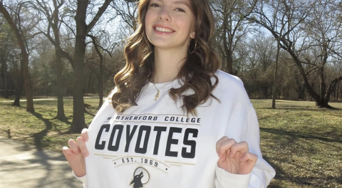 TAV 18 Blue Athlete Natalia Belisle Commits to Weatherford College