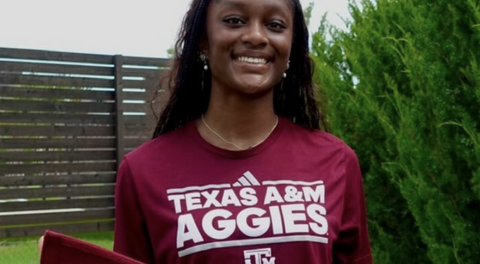 TAV 16 Black 2028 Athlete Maya Ogbogu Commits to Texas A&M