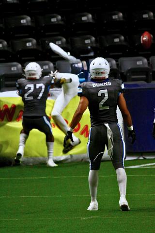Opponents bounce outside—Bombers swarm and shut it down fast.
