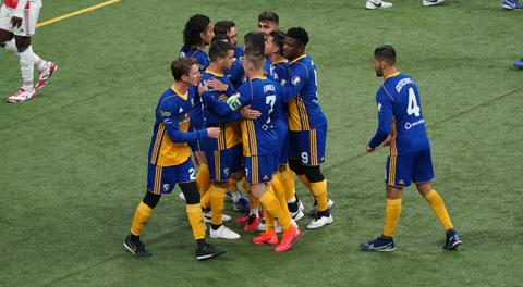 m2 arena soccer