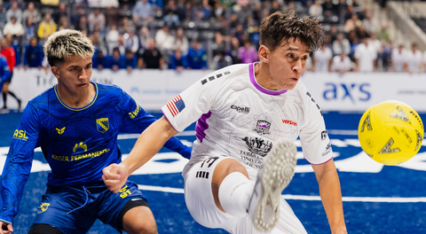 STRYKERS STUN SOCKERS 5-4 IN OVERTIME