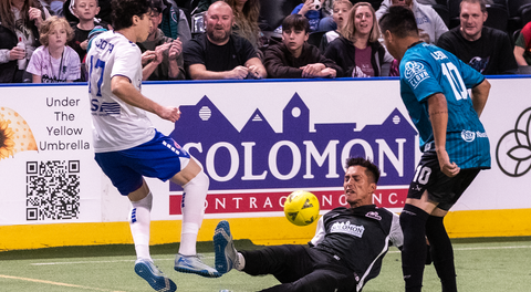 AMBUSH FALL TO COMETS IN HOME OPENER