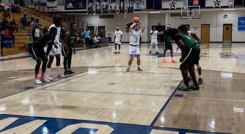 Knights Edge Mississippi 81–80 in Thrilling East Conference Battle