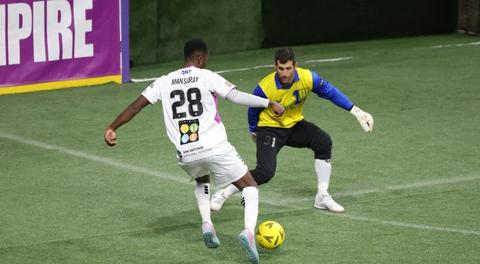 Toth Is Stellar With 14-Save Shutout