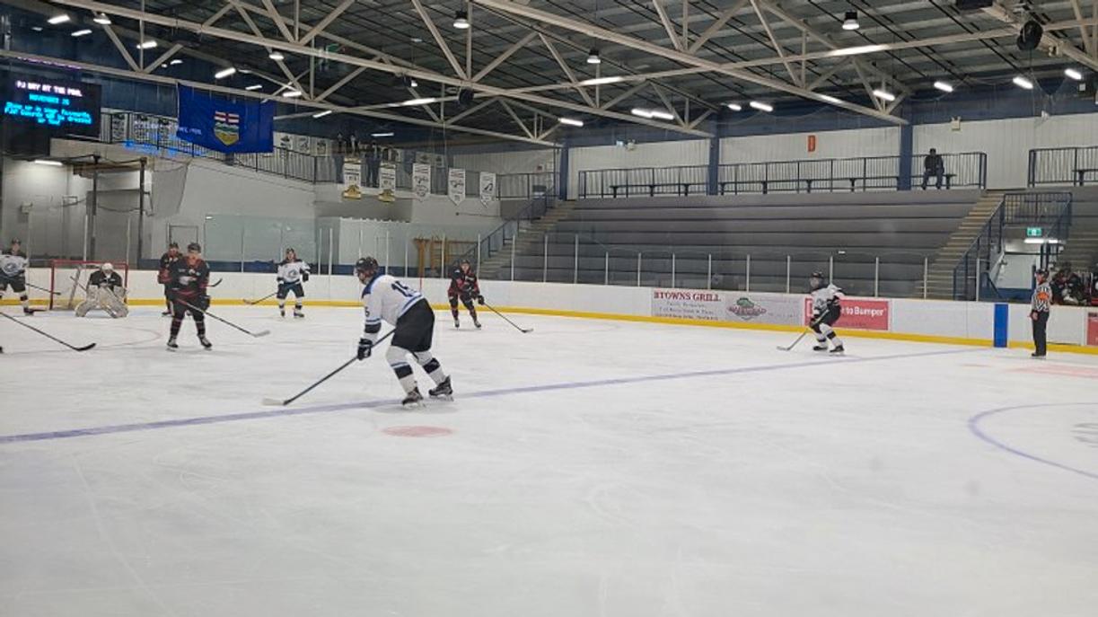 Barrhead win a pair to remain unbeaten Barrhead Bombers