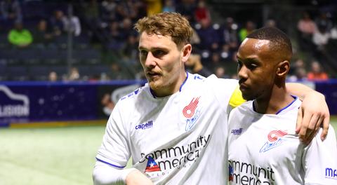 Comets fall short in road thriller