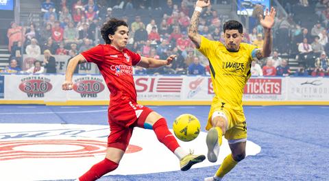 Comets comeback falls short to Wave