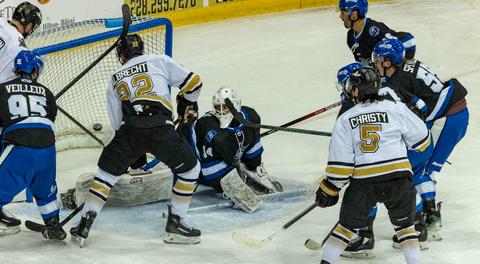 MOCCASINS EXTEND STREAK TO 15 WITH DOMINANT 9–3 ROAD WIN OVER BILOXI