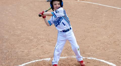 Jays, Team Canada make baseball 'cool right now' in Orillia