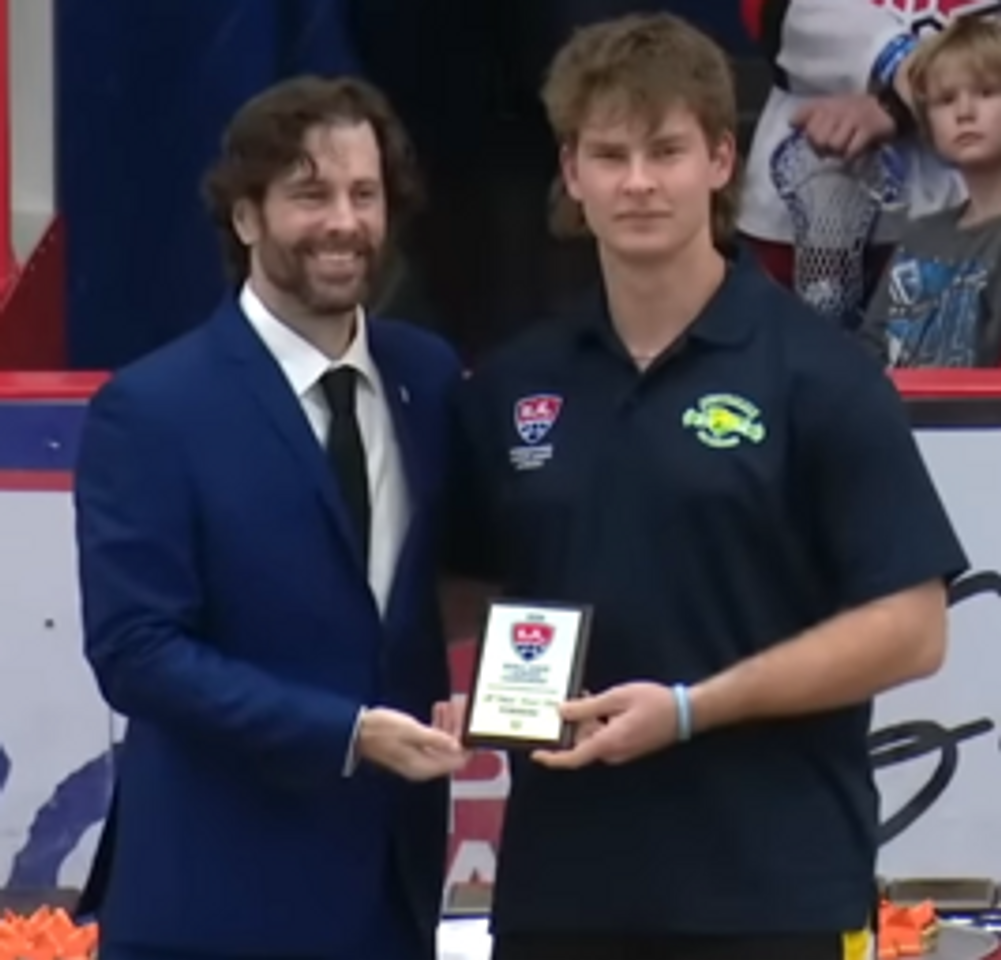 Luka Dillon award accepted by John Narbey