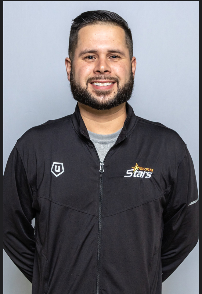 Becker with the WISL Tacoma Stars Reserves before moving up to the MASL level.