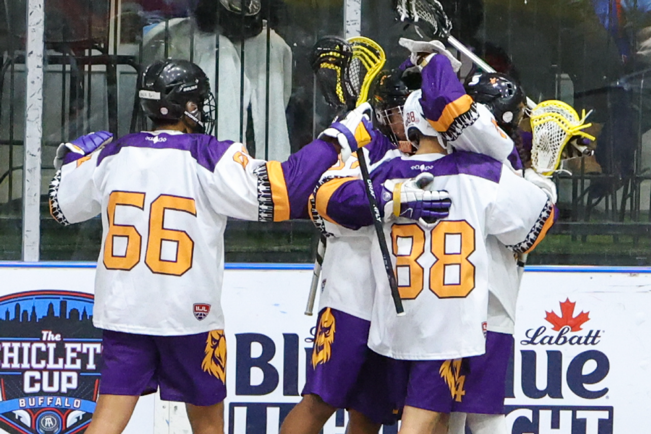 Haudenosaunee celebrate a goal at the 2022 IIJL World U18 Lacrosse Championship