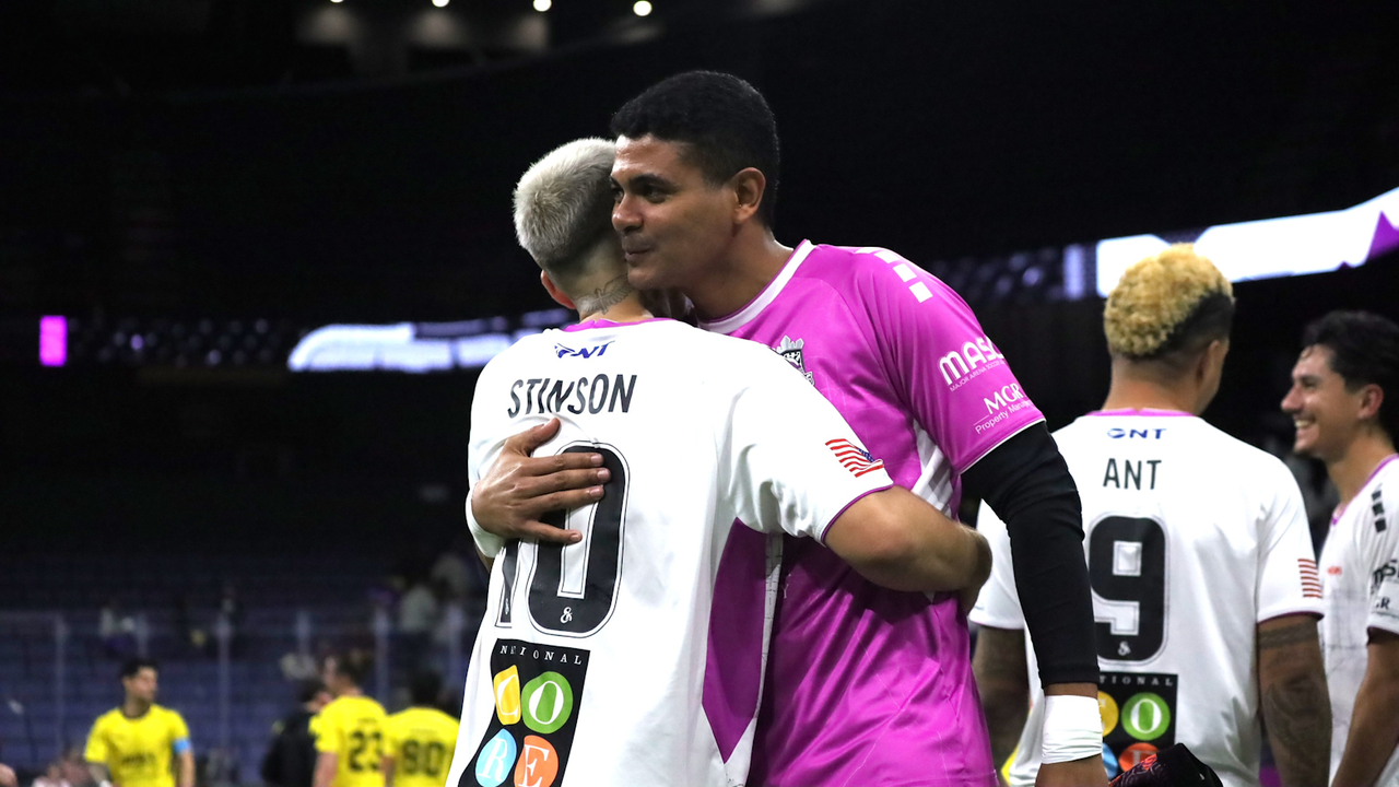 Photo of Claysson De Lima embracing Justin Stinson in 2026