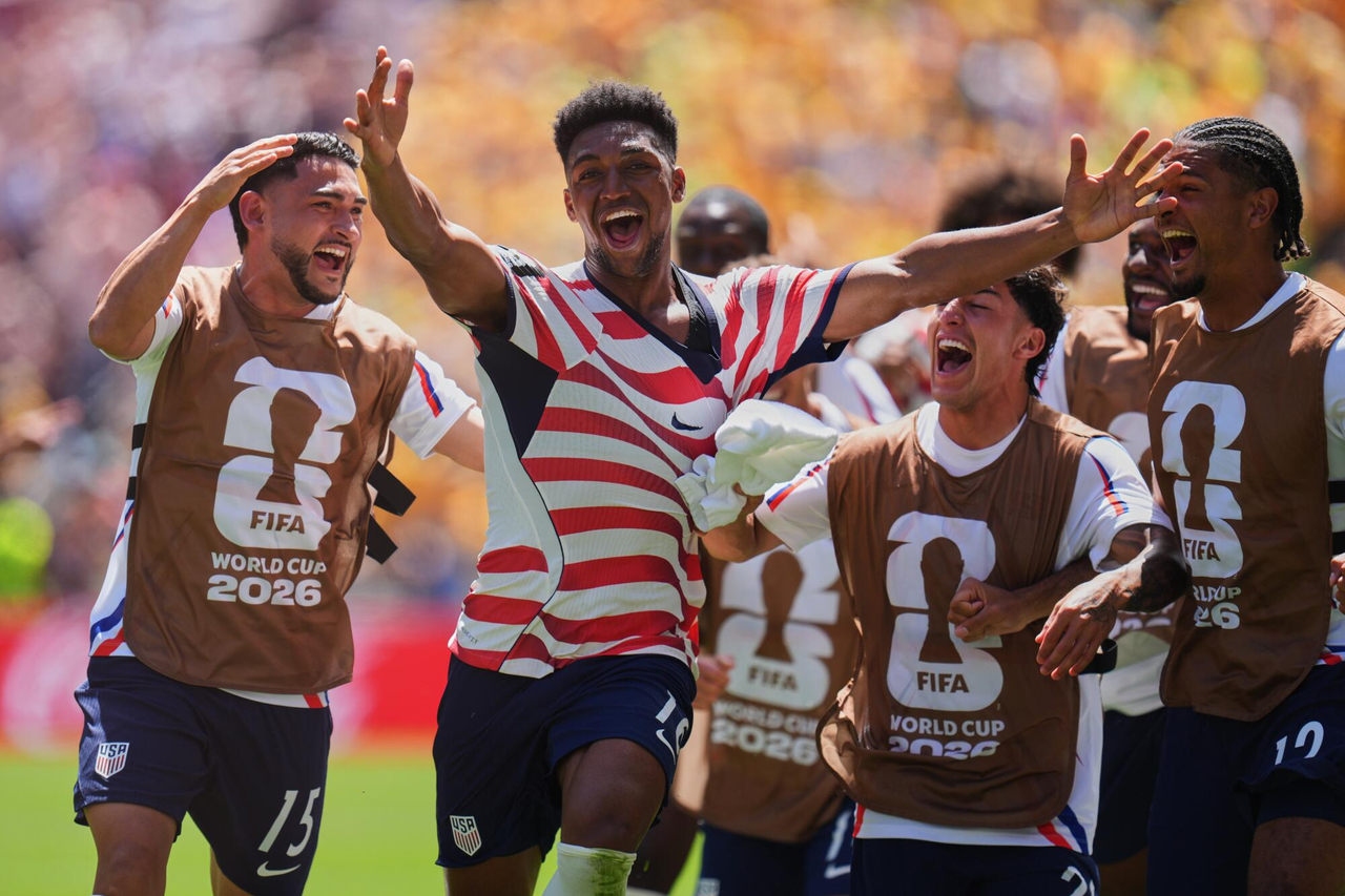 USA Victory over Australia photo