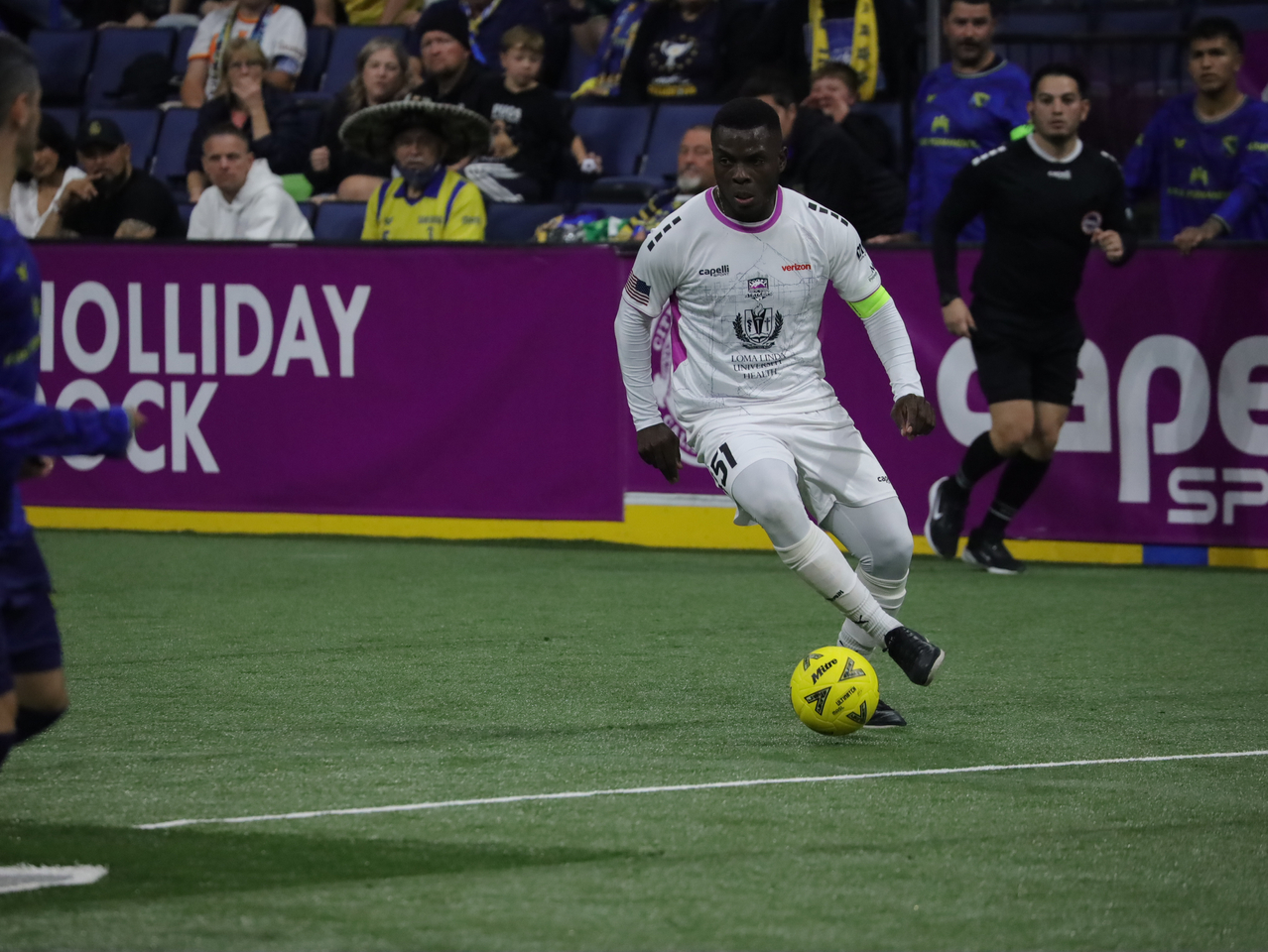 Photo of Berto Palmer in action