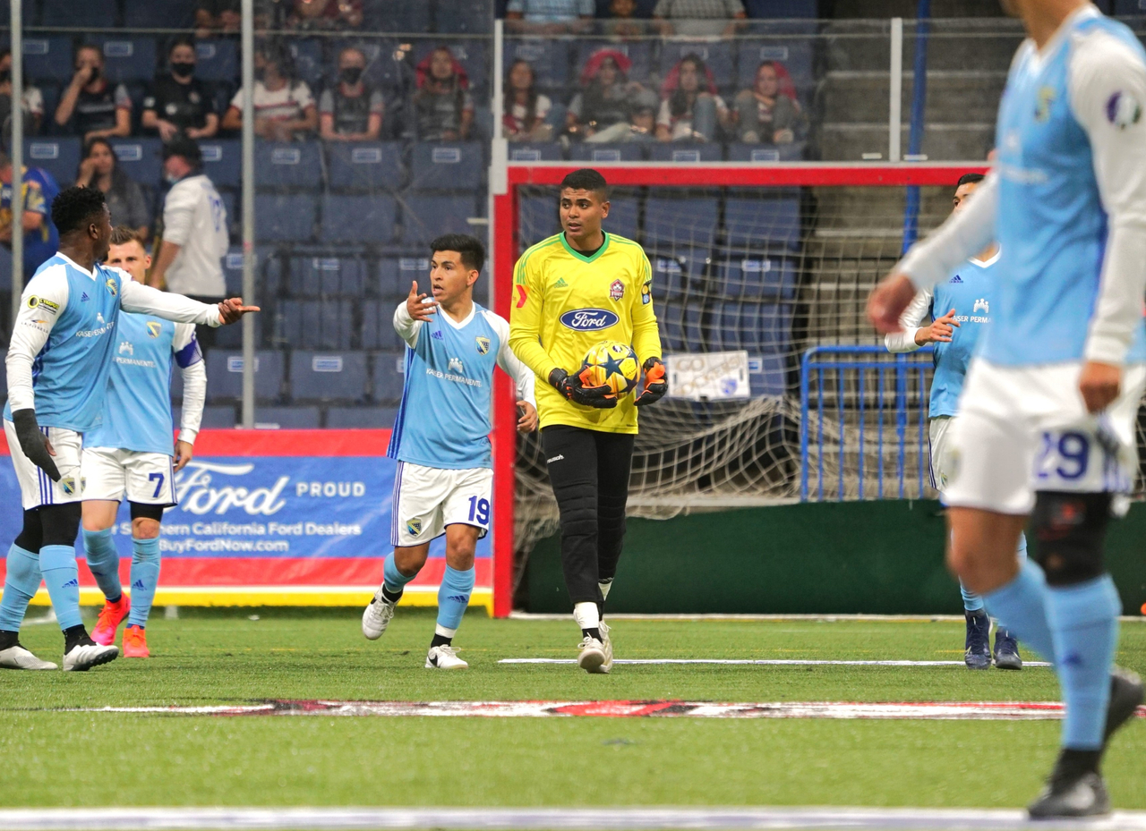 Photo of Claysson De Lima playing against San Diego in 2026