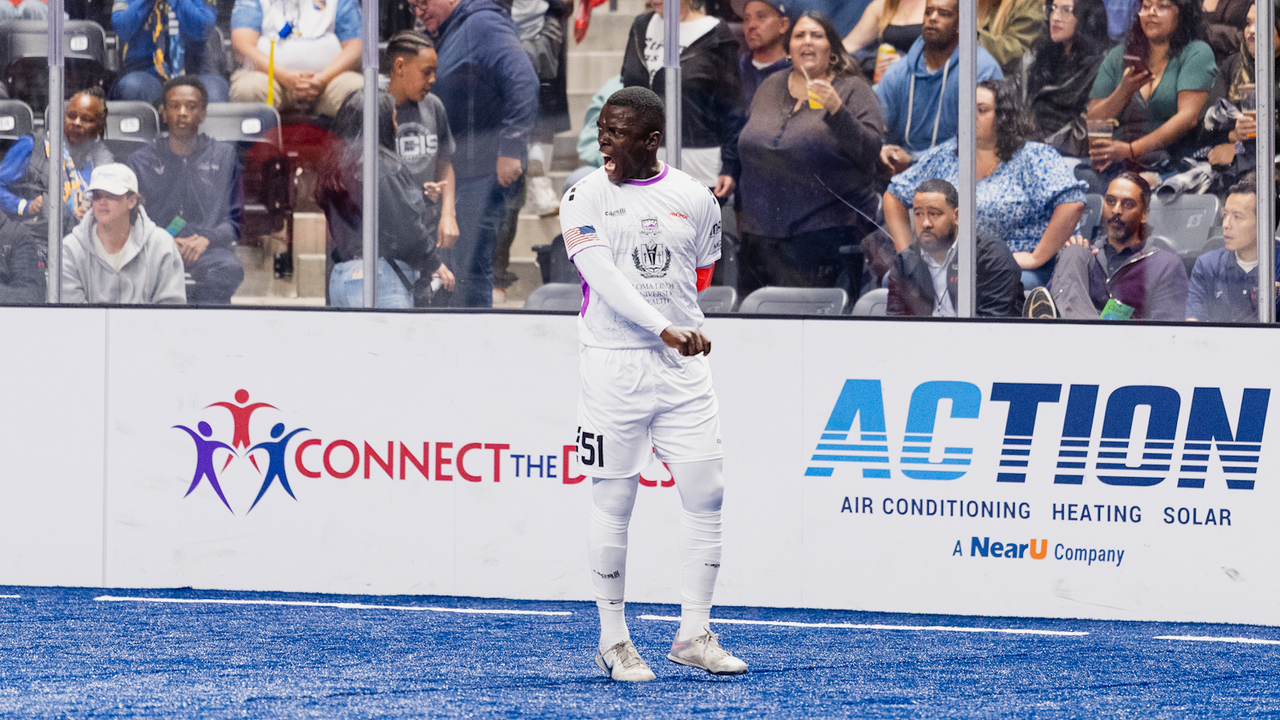 Photo of Robert Palmer during a game