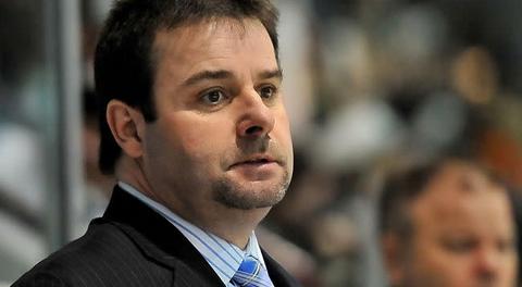 Jets open up season with impressive win on the road