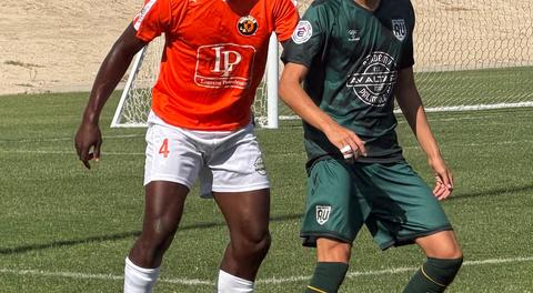 L.A. Wolves FC Captain and Defender Pele Martinez