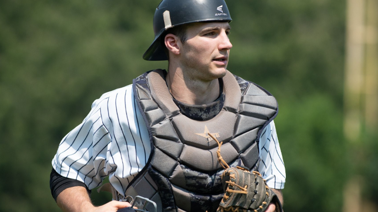 news-barrie-signs-2021-ibl-rookie-of-the-year-hayden-jaco
