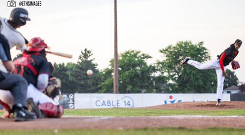 Cards flex muscle in Game 1 win