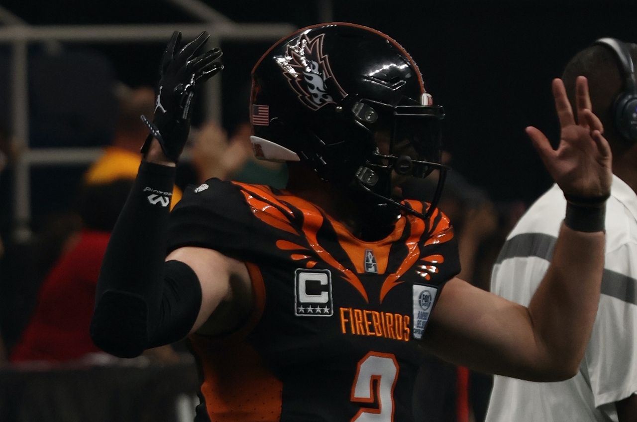 Sam Castronva celebrating a touchdown.