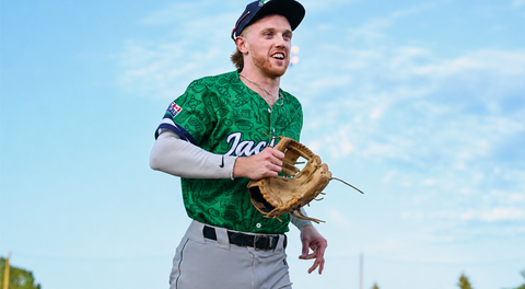Jackfish reel in Royals with ninth-inning fish frenzy