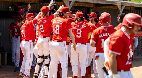 Cardinals Win Sixth Straight
