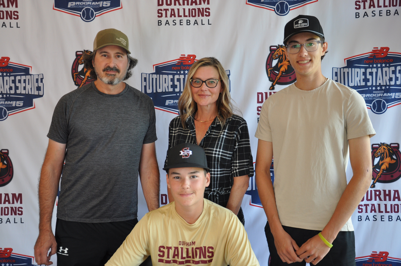 Stallions Signing Day Photo 5