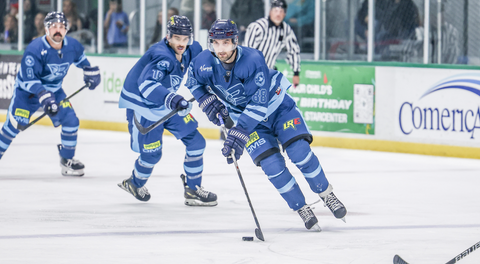 BARRACUDAS IMPRESS ON HALLOWEEN WEEKEND!