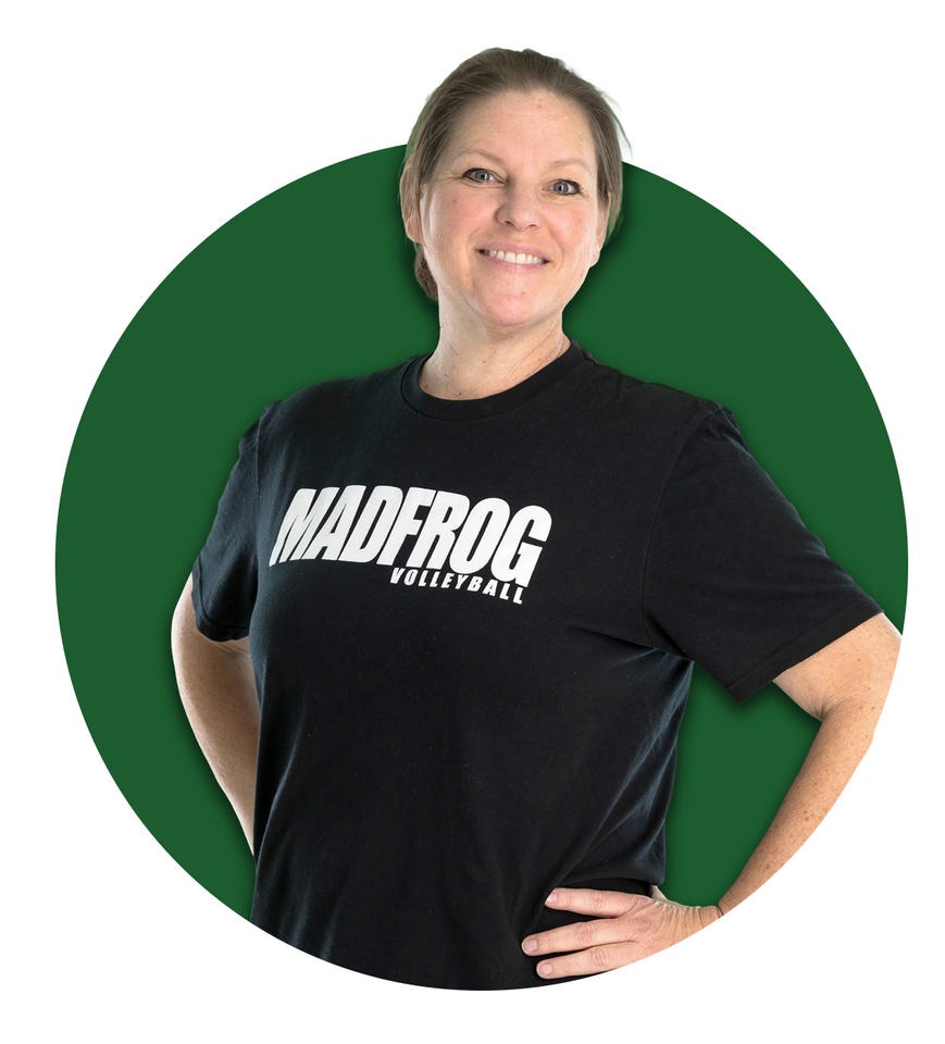 Coach Stephanie Lewellen